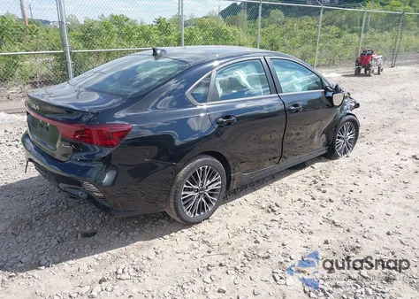 2024 Kia Forte Gt-Line из США, поврежденный, VIN 3KPF54AD7RE761231